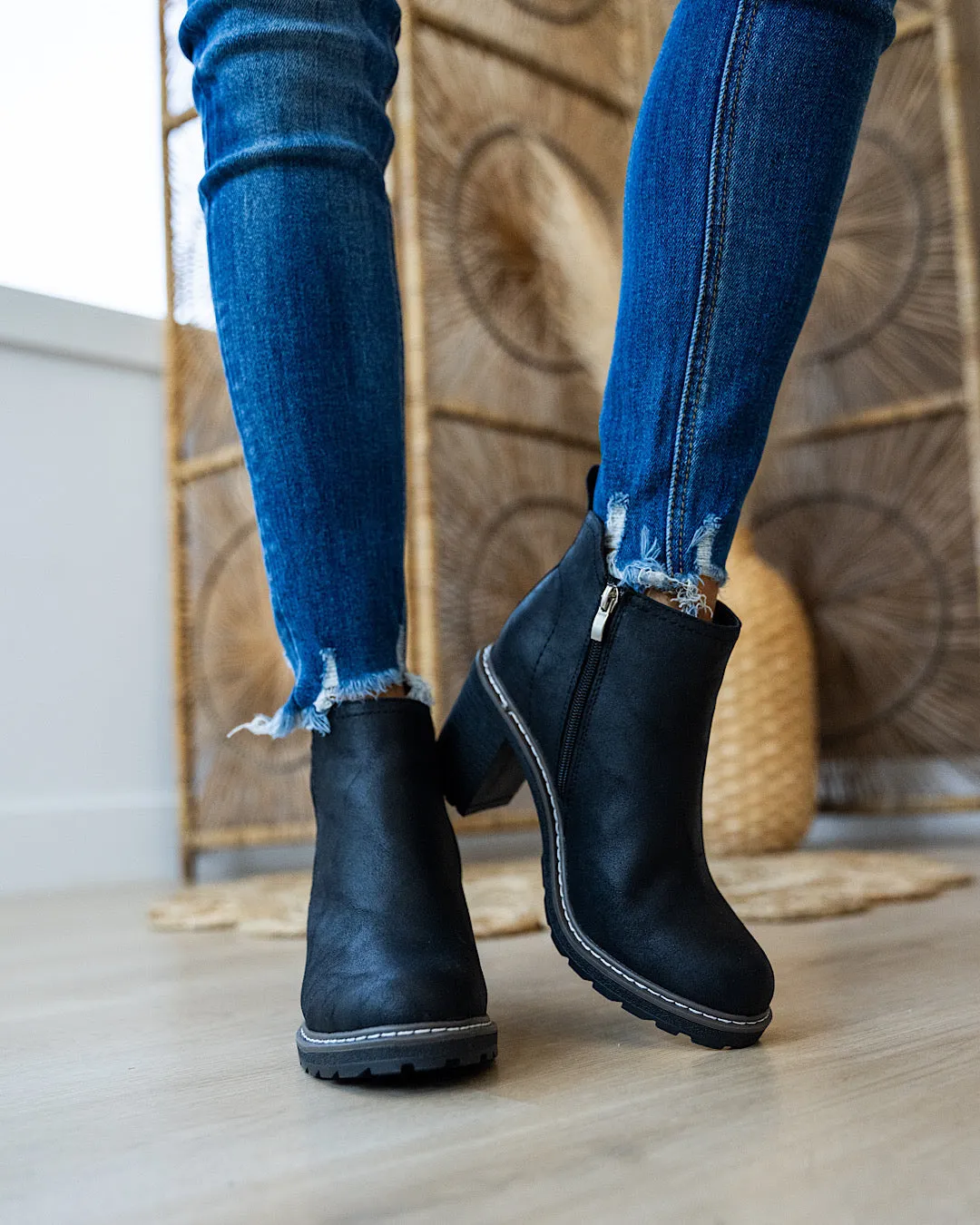 Corkys Bite Me Boots - Black Oil