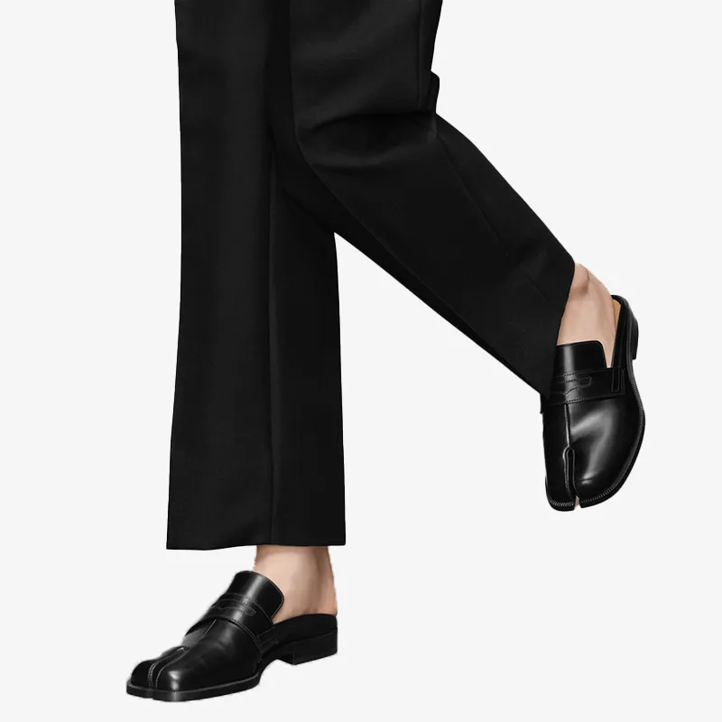 Stylish Black Leather Tabi Sandals