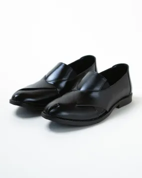 Tailored Aesthetics Black Shoes for Men