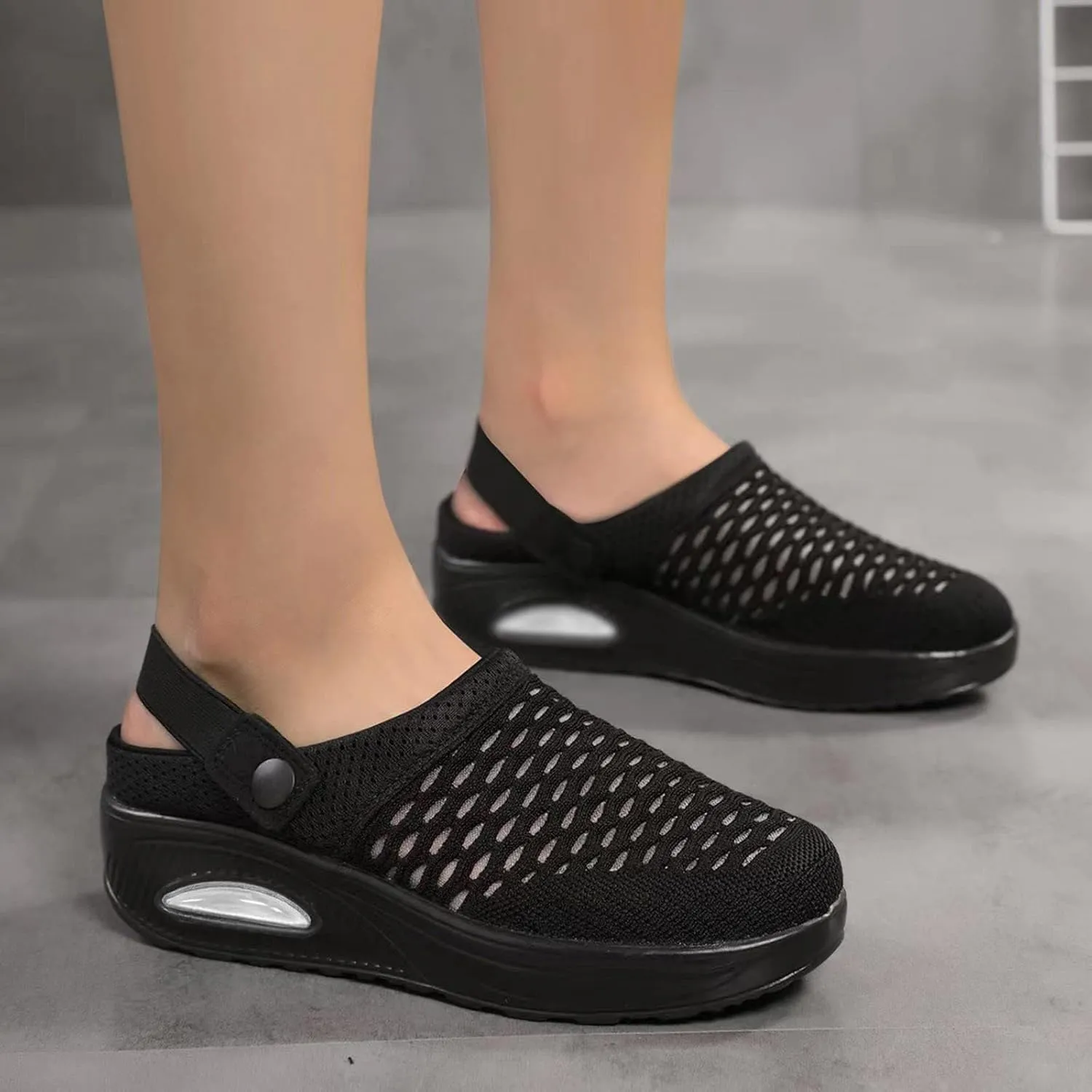 Women's Mesh Garden Shoes with Air Cushion Support to Reduce Back and Knee Pressure Breathable Lightweight Slippers Closed Toe Walking Slides Open Back Mule Clogs Comfort Outdoor Slip-on Shoe